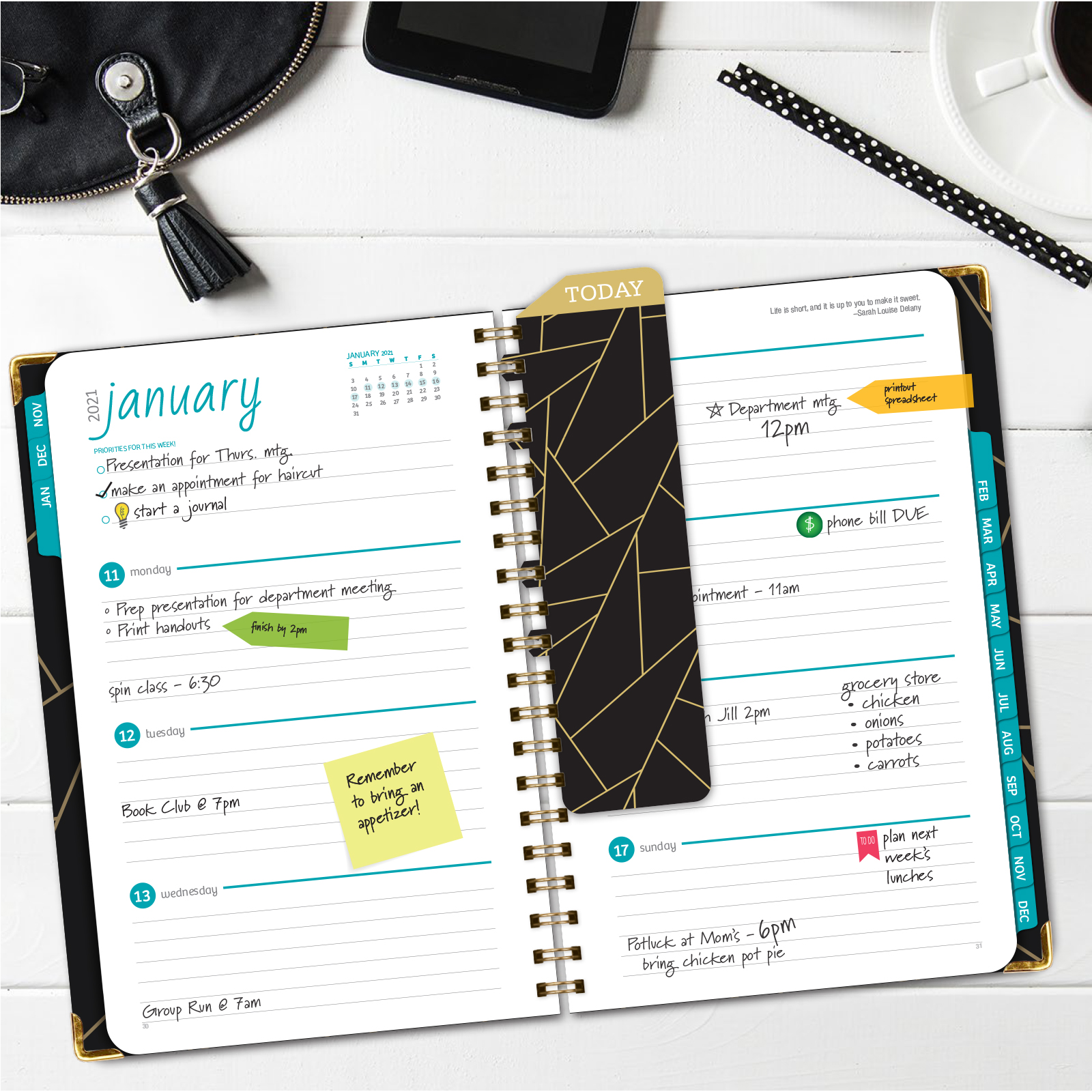HARDCOVER  2021 Planner Nov 2020 - Dec 2021 Daily Weekly Monthly Planner