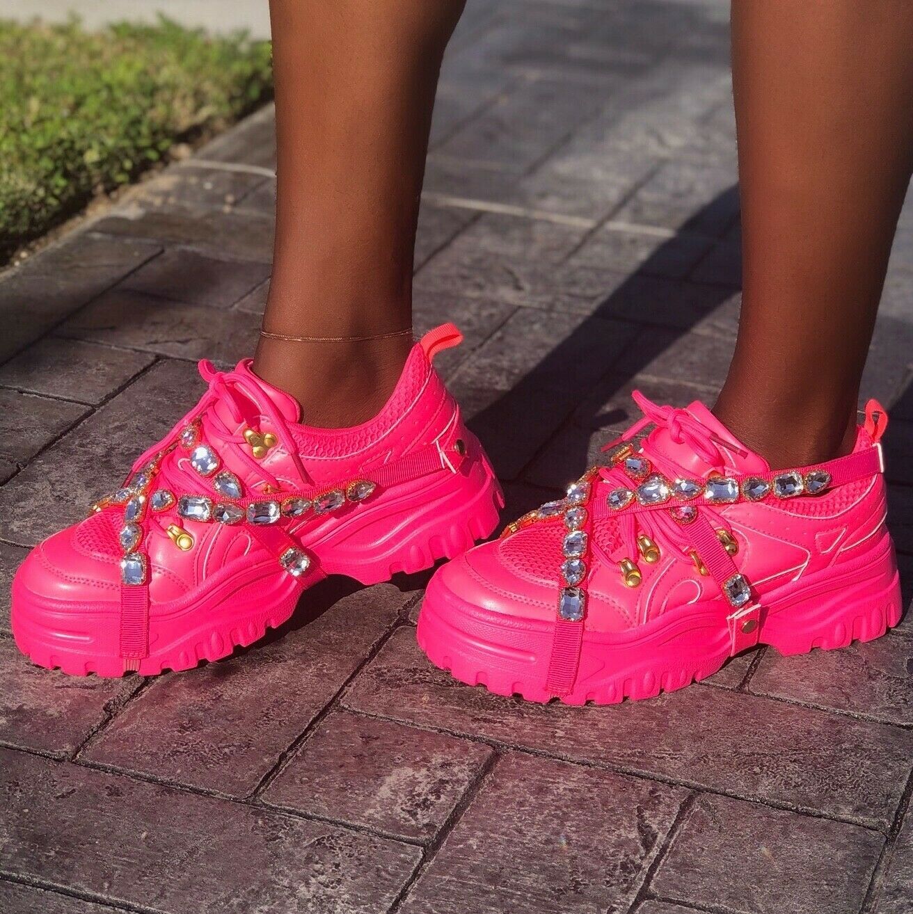 cape robbin neon sneakers