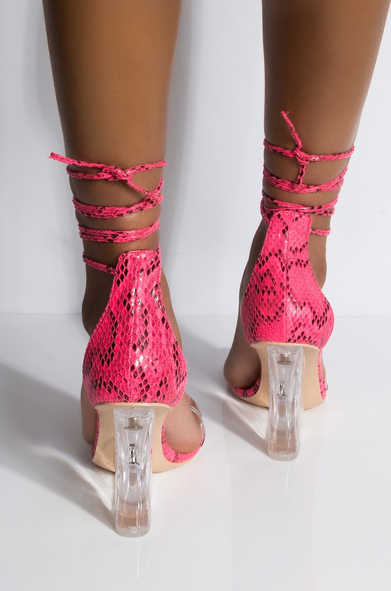 cape robbin clear wedge