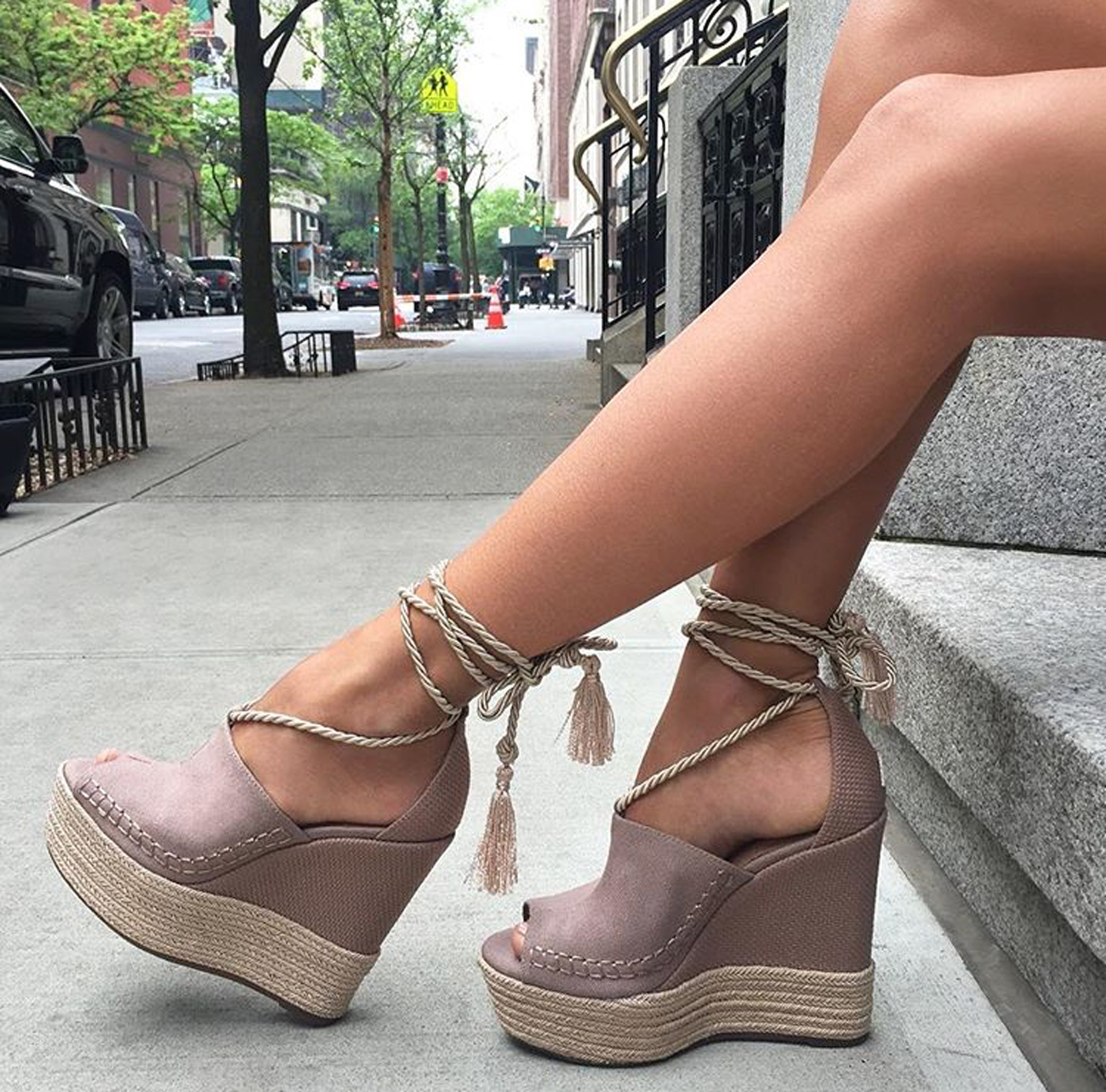 Schutz Giovanella Neutral Canvas Woven Rope Wedge Wrap Around Laces - Picture 2 of 14