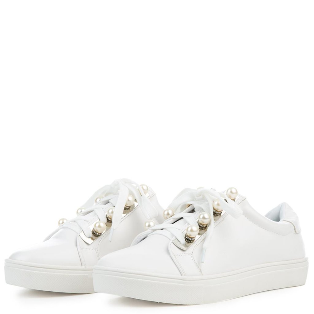 cape robbin tennis shoes