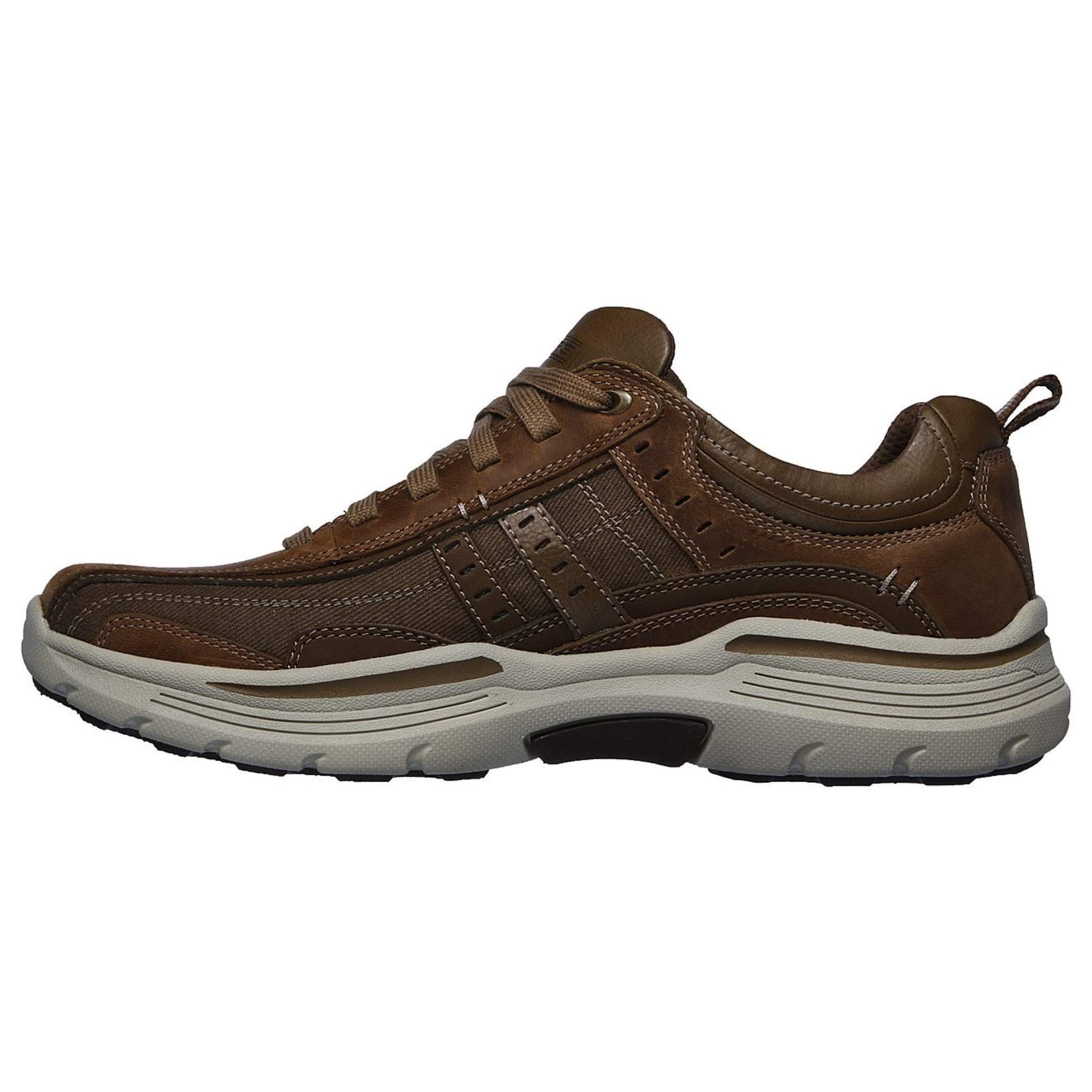 skechers expended kelso