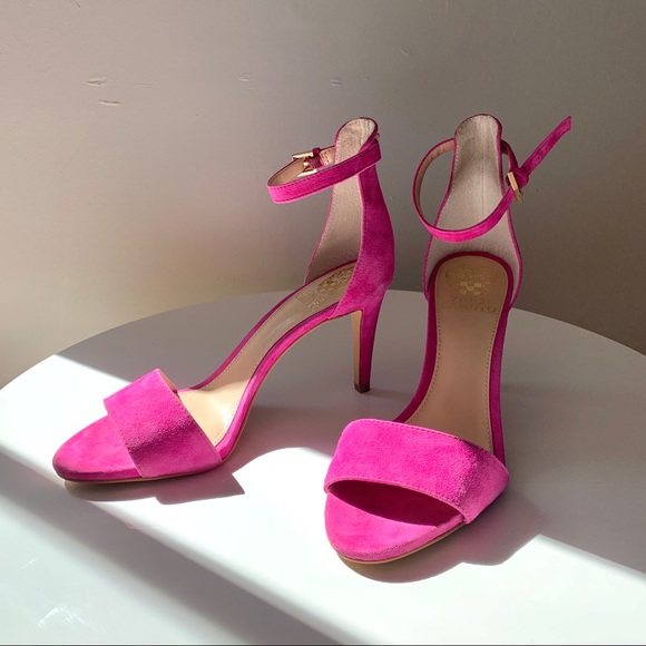 vince camuto pink suede shoes