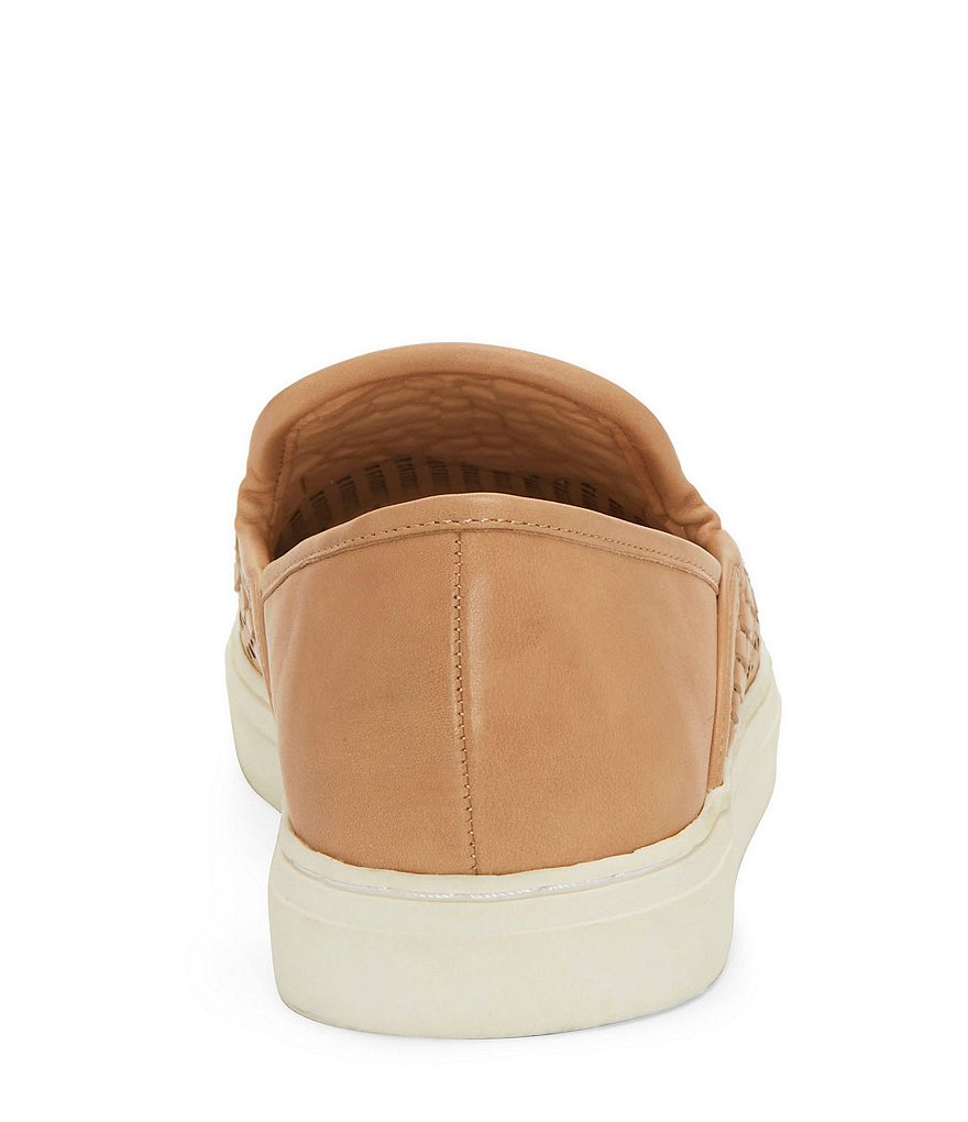 vince camuto bristie sneaker