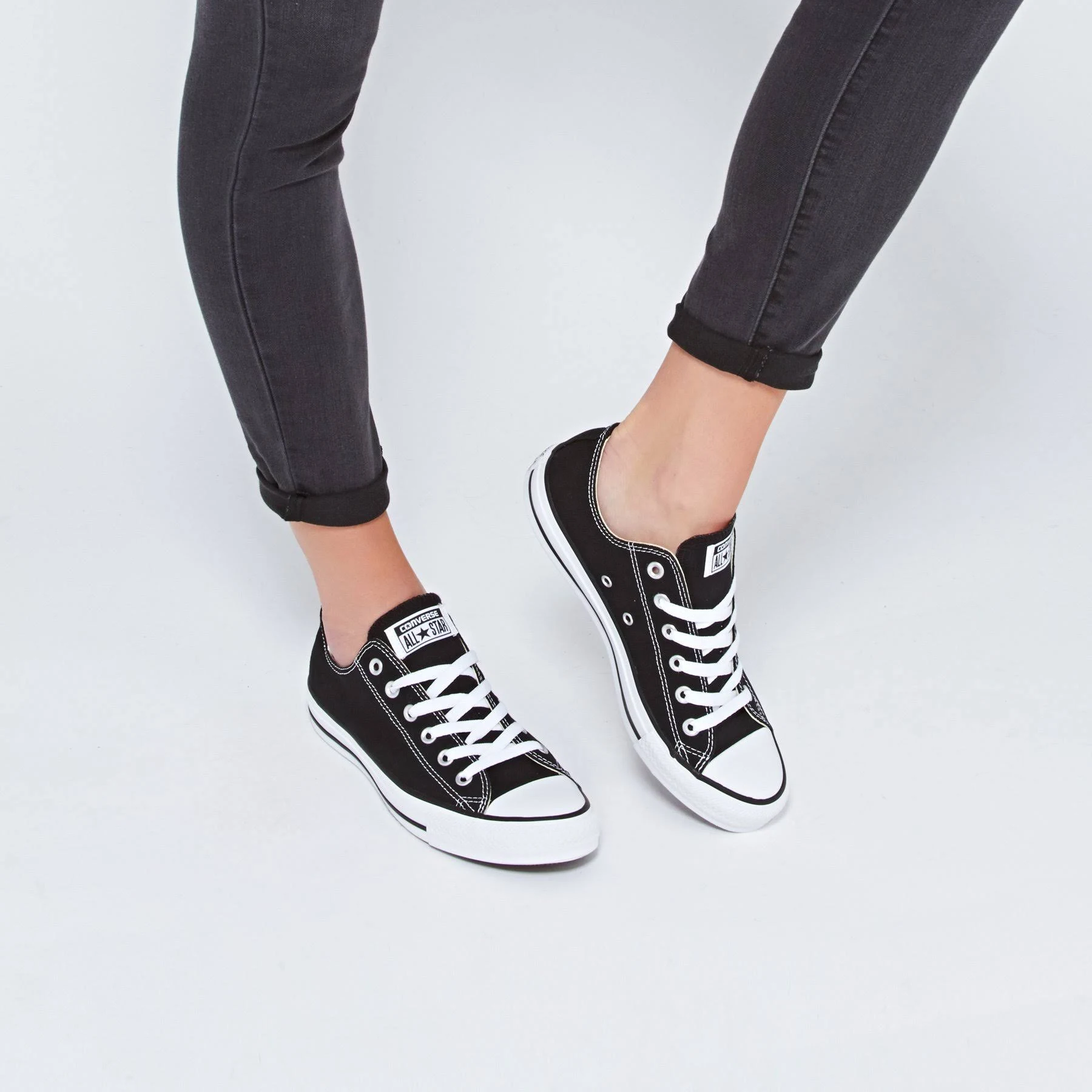 converse chuck taylor all star core unisex low top