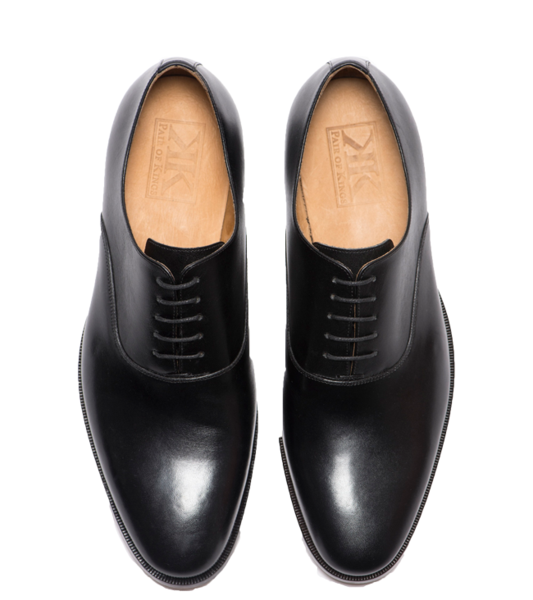 plain black oxford shoes