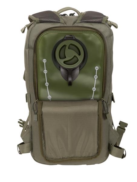 fieldline surge tactical hydration pack