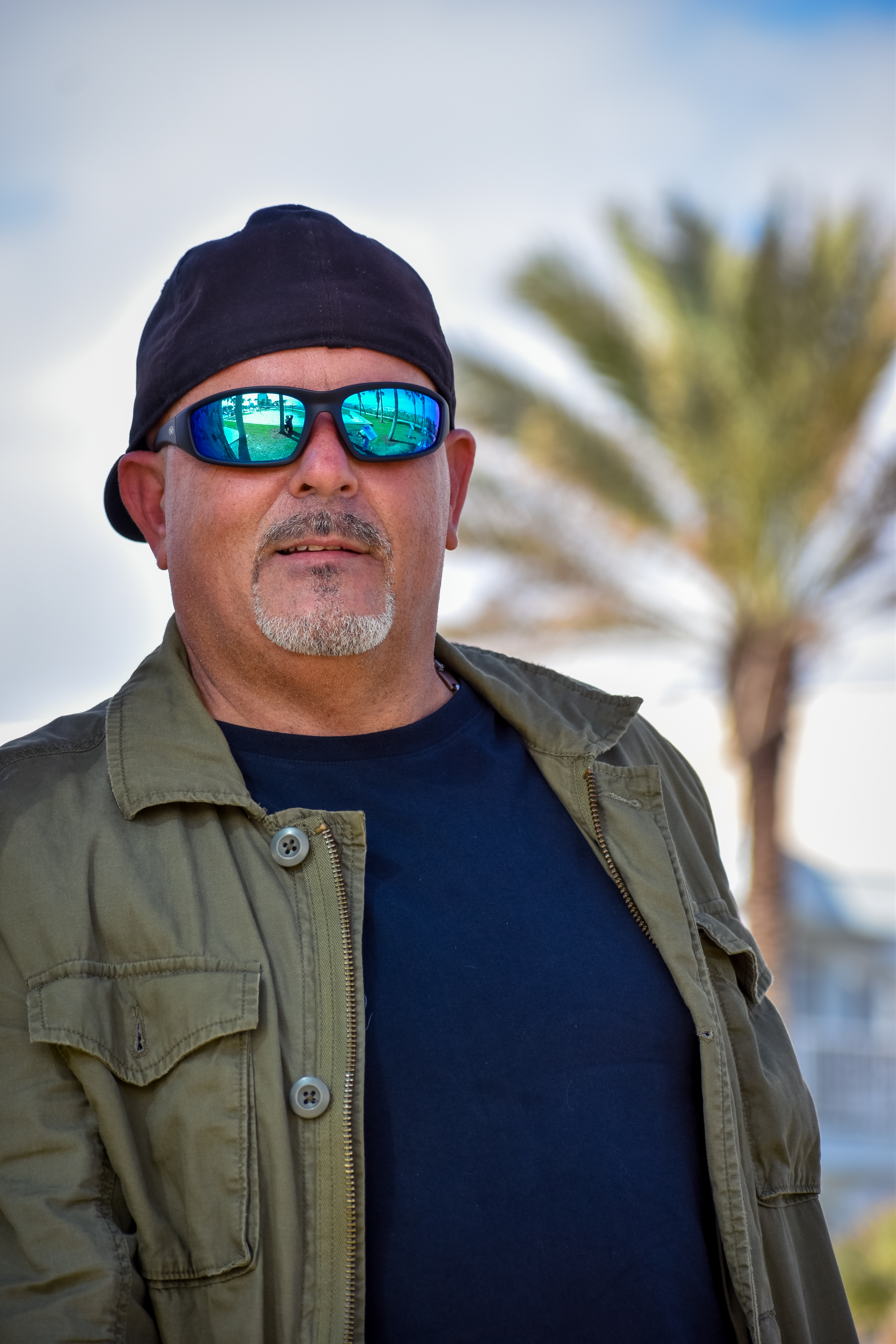 Global Vision Kickback Clear to Red Mirror Transitional Lenses Padded Sunglasses - Picture 6 of 8