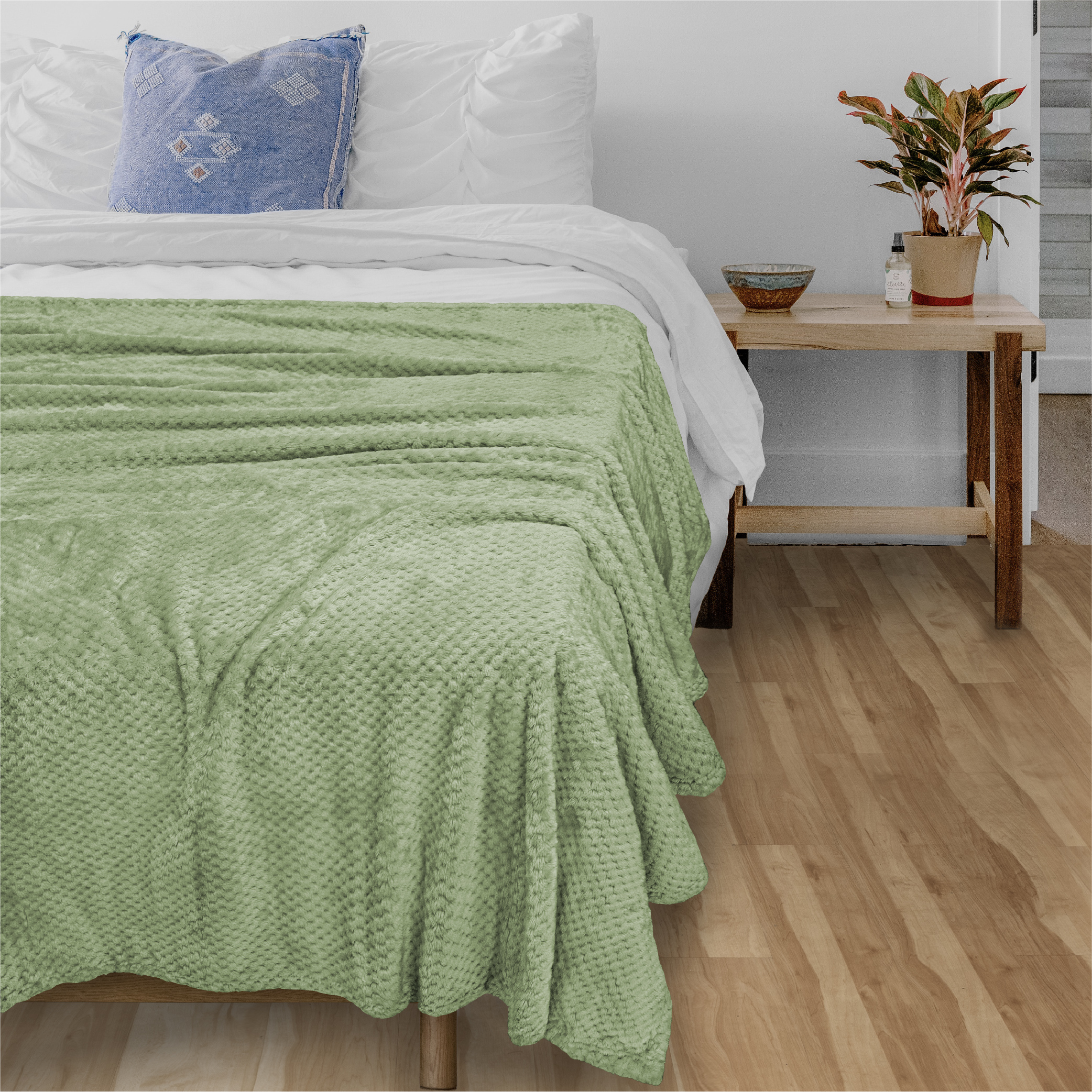 Throw Blanket for Sofa Couch Bed Lightweight Microfiber Polyester Waffle Pattern - Picture 150 of 190