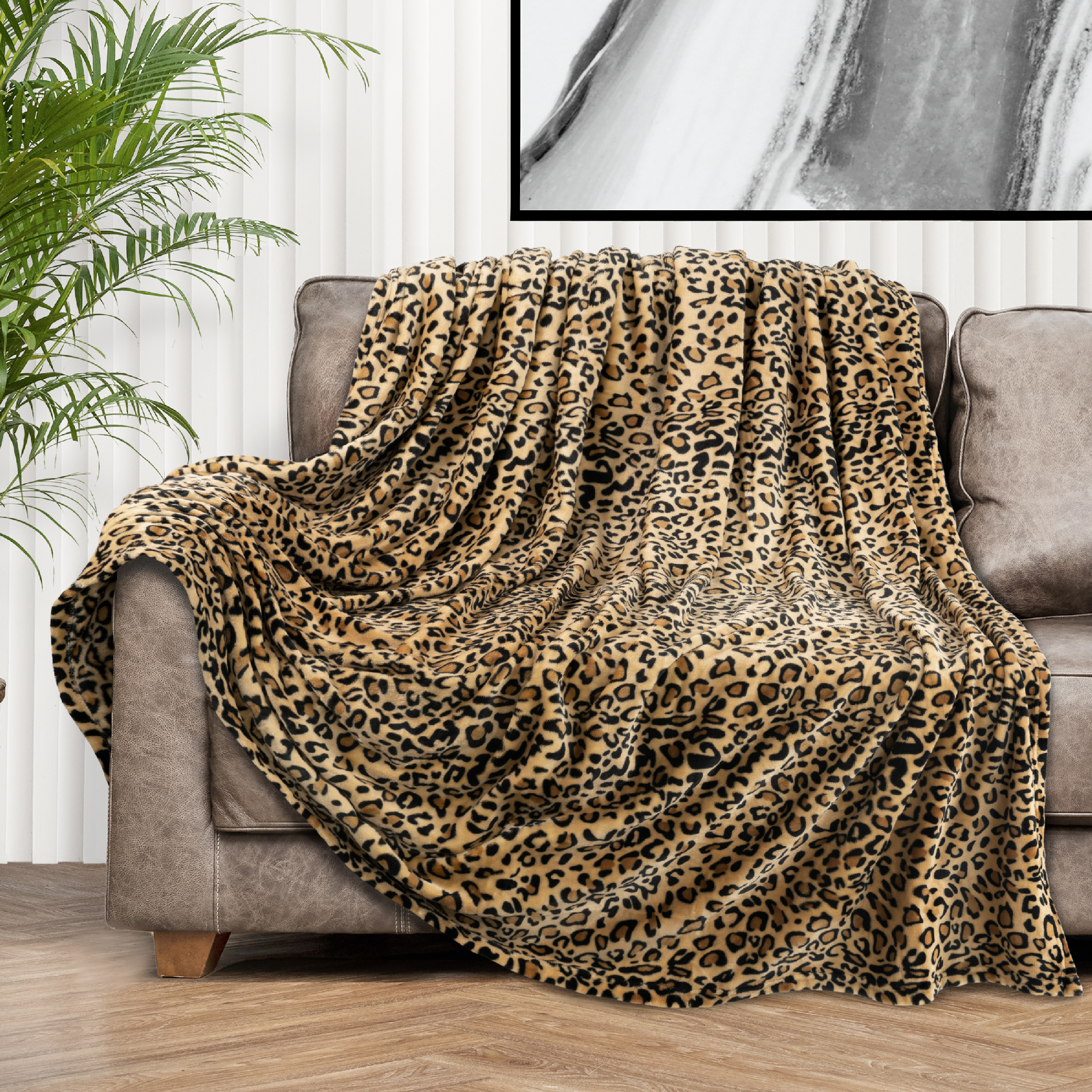 Cheetah Print Fleece Throw Blanket