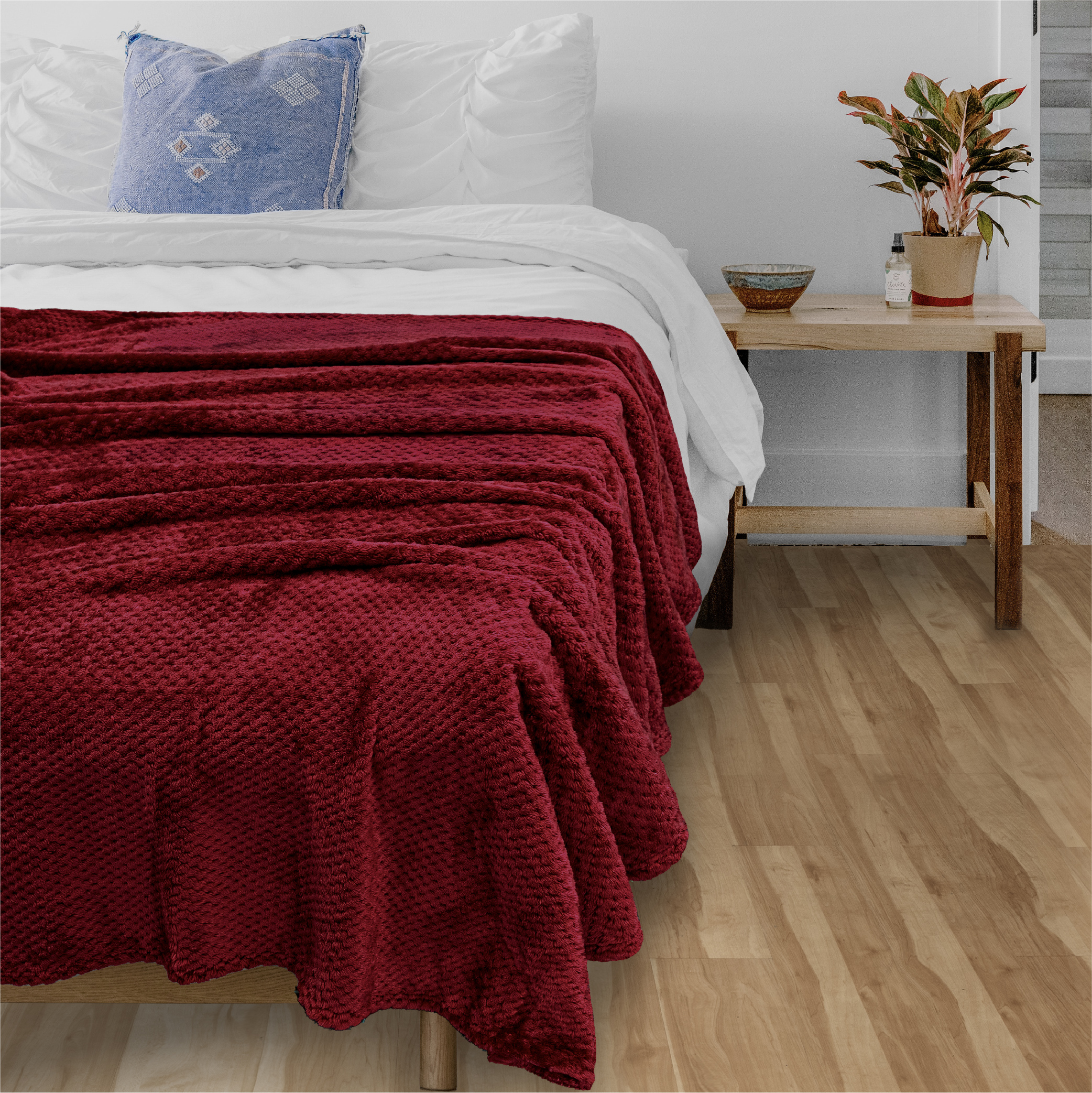 Throw Blanket for Sofa Couch Bed Lightweight Microfiber Polyester Waffle Pattern - Picture 186 of 190