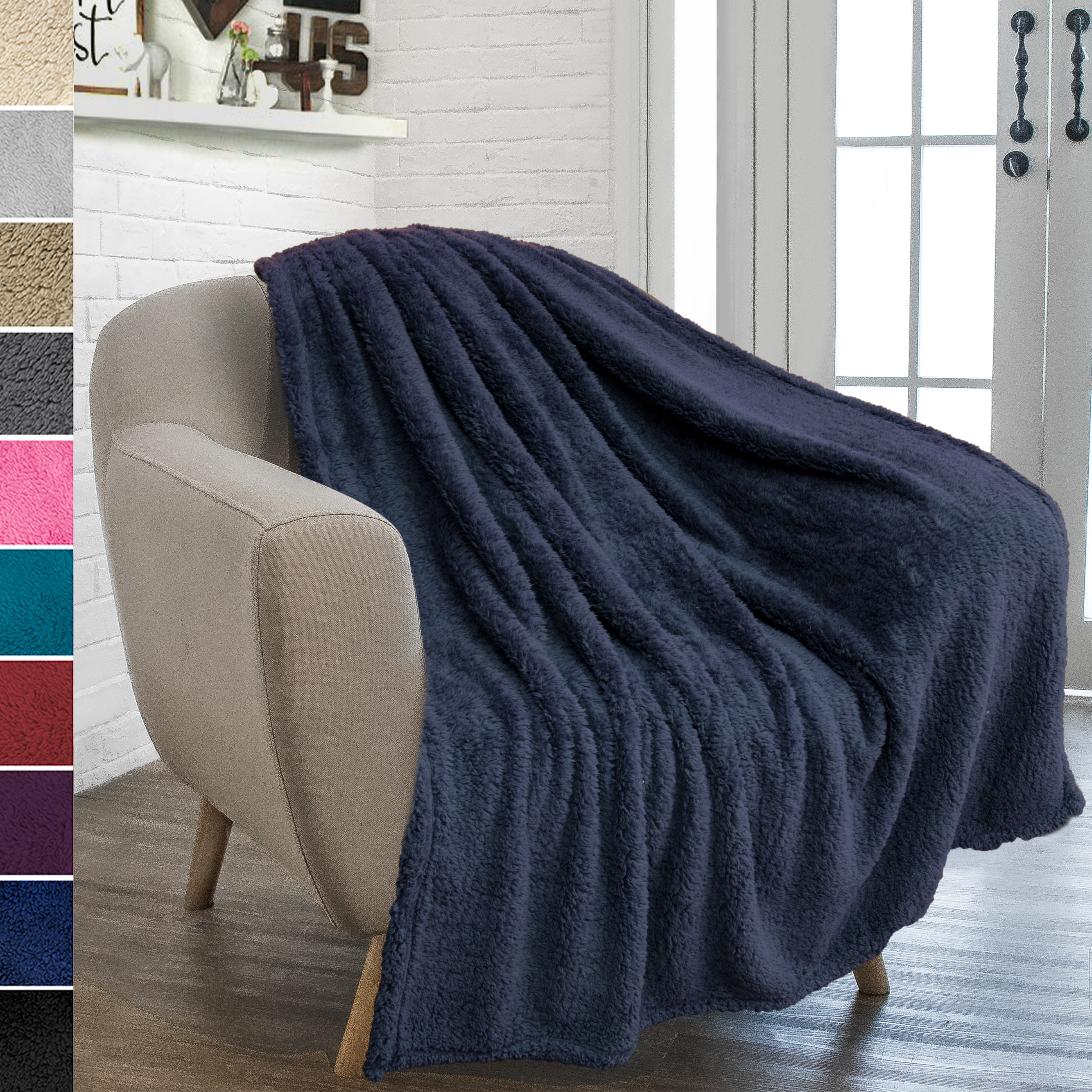Vandarllin Sherpa Throw Blanket Retro Wood Grain Texture Door Cozy Fuzzy Plush Flannel Throws for Office，Travel，Sofa，Bed，Couch，Car，50x80 Inch Red Blue 
