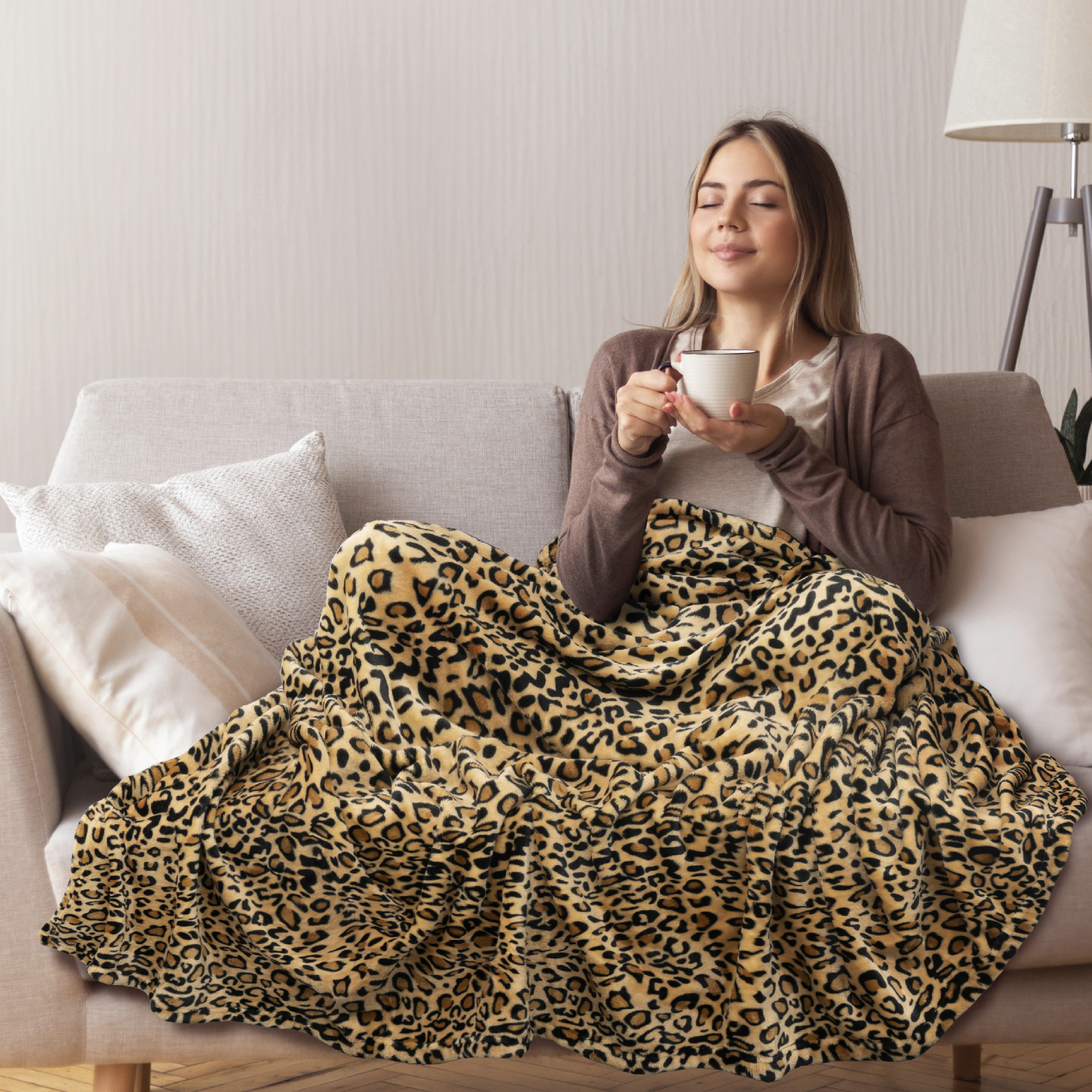 Cheetah Print Fleece Throw Blanket Leopard Animal Soft Microfiber