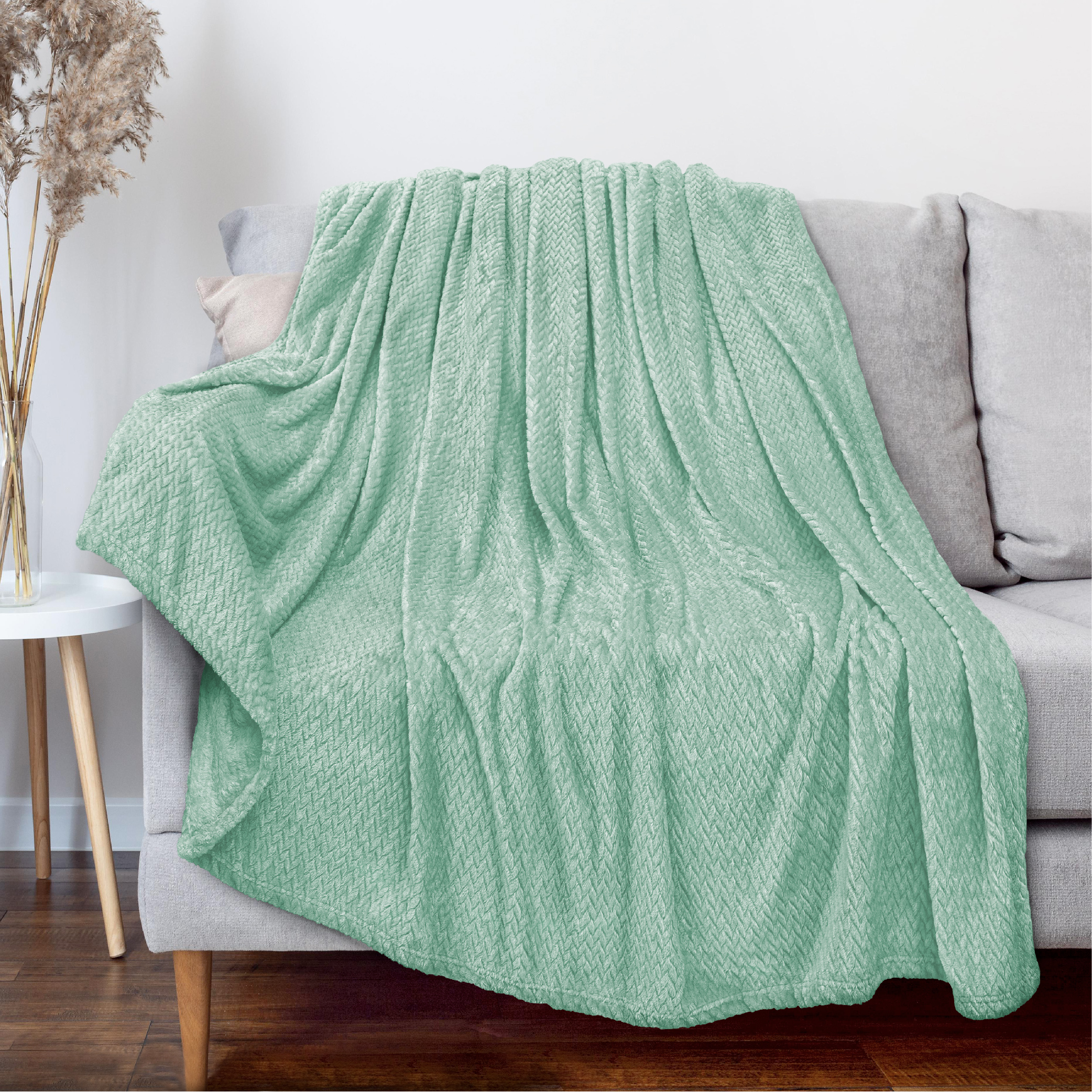 Super Soft Fleece Throw Blanket for Couch Sofa Bed Chair Lightweight Microfiber - Picture 56 of 139