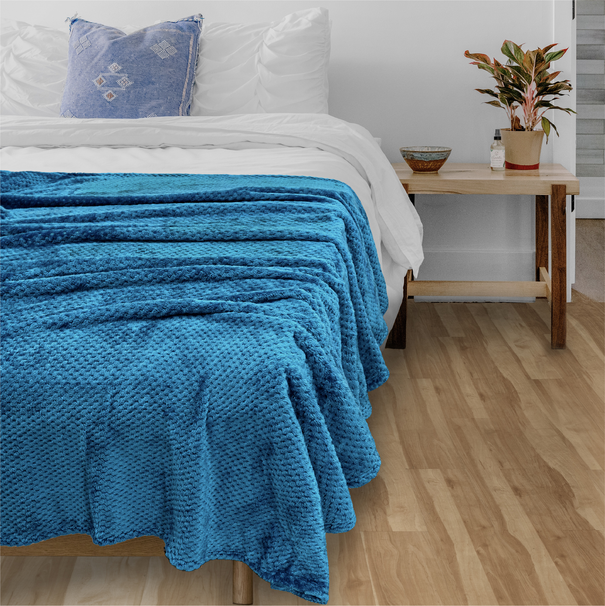 Throw Blanket for Sofa Couch Bed Lightweight Microfiber Polyester Waffle Pattern - Picture 177 of 190