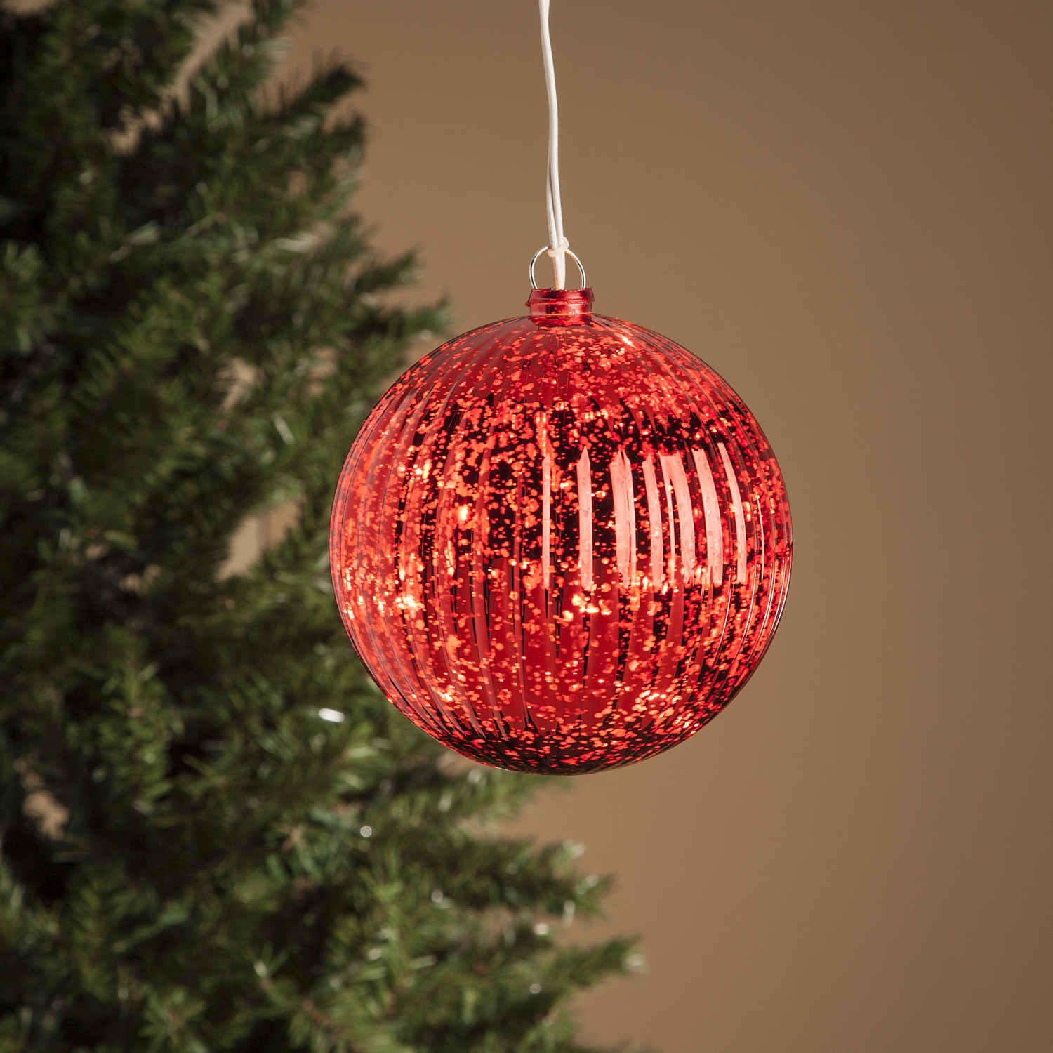 large christmas tree ball ornaments