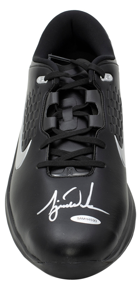 Tiger Woods Signed Pair of Black Nike Zoom TW71 Golf Shoes ...