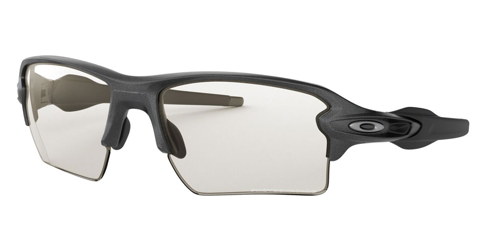 OAKLEY Flak  XL Sunglasses -NEW- Authentic - Photochromic Clear Black  Lens | eBay