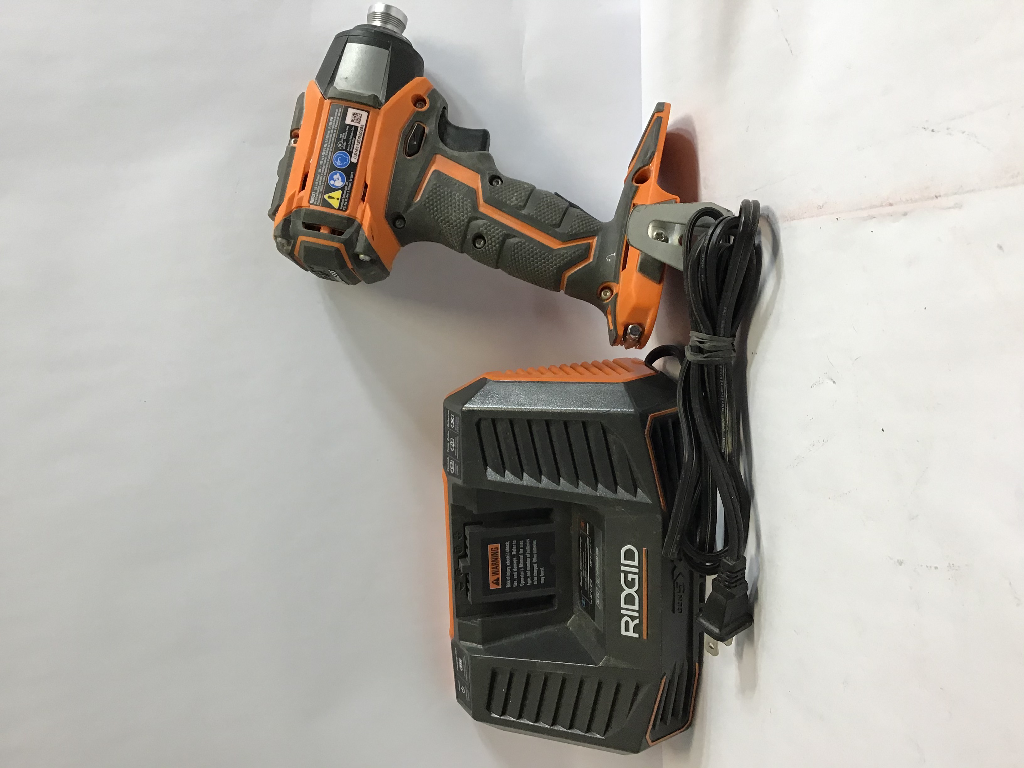 Ridgid 18V Gen5X Lithium-Ion Cordless Impact Driver Kit With 18V ...