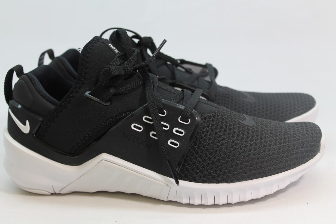 nike metcon free black white