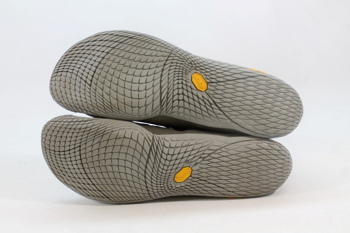 merrell vibram tennis shoes