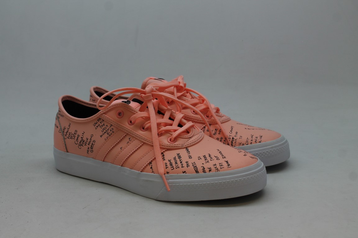 adidas hamburg coral
