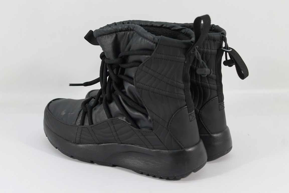 Nike Tanjun High Rise Women's Black Boots (ZAP5826) | eBay