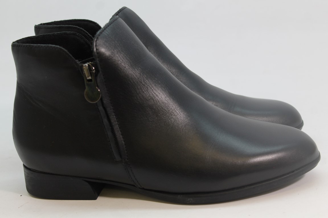 Munro Averee Women's Black Boots (ZAP6807) | eBay