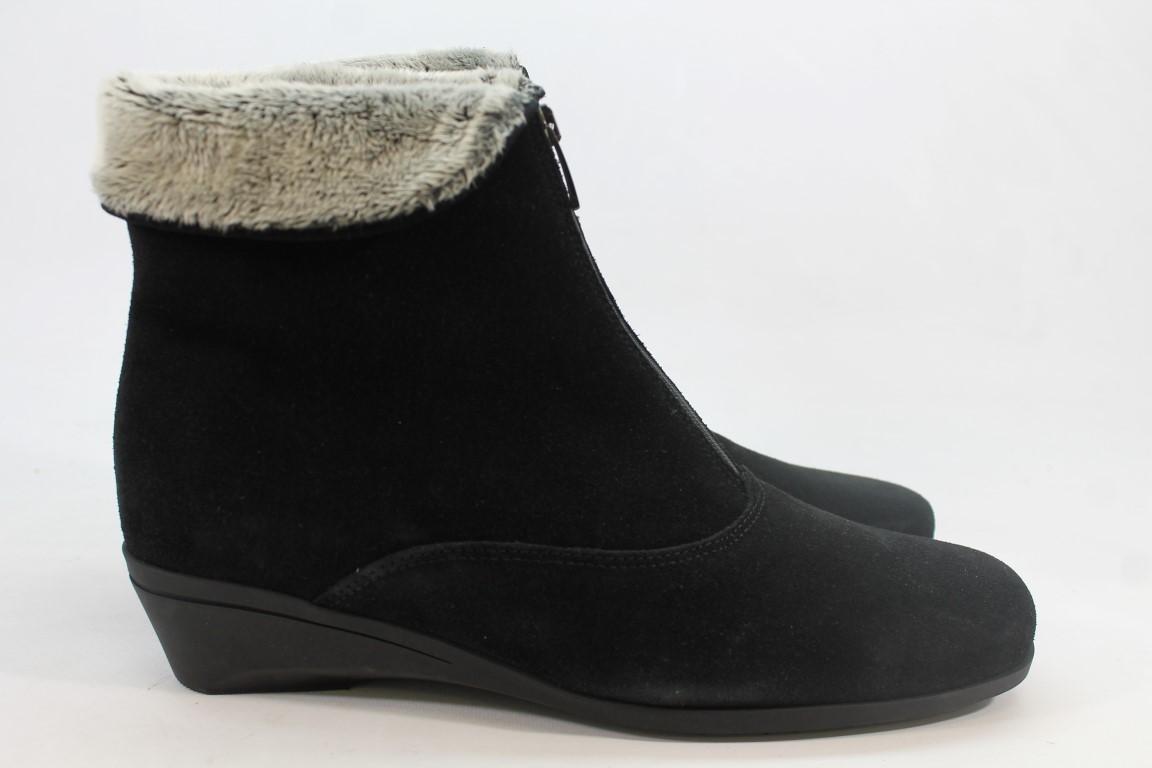 la canadienne evitta boots