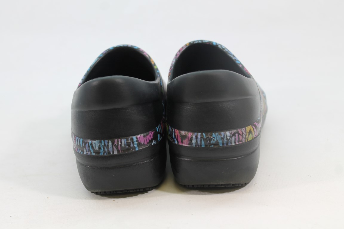 crocs women's neria pro embellished clogs