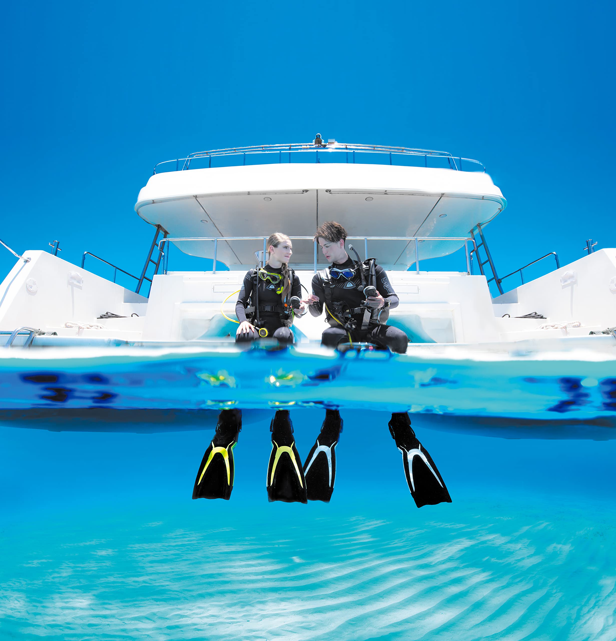 Tusa Hyflex Switch Diving Fins - Picture 9 of 17