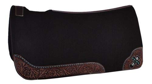 Tapis De Selle En Feutre Noir Showman - Dimensions 31 X 32 Pouces - Neuf Tapis De Selle En Feutre Noir Showman - Dimensions 31 X 32 Pouces - Neuf