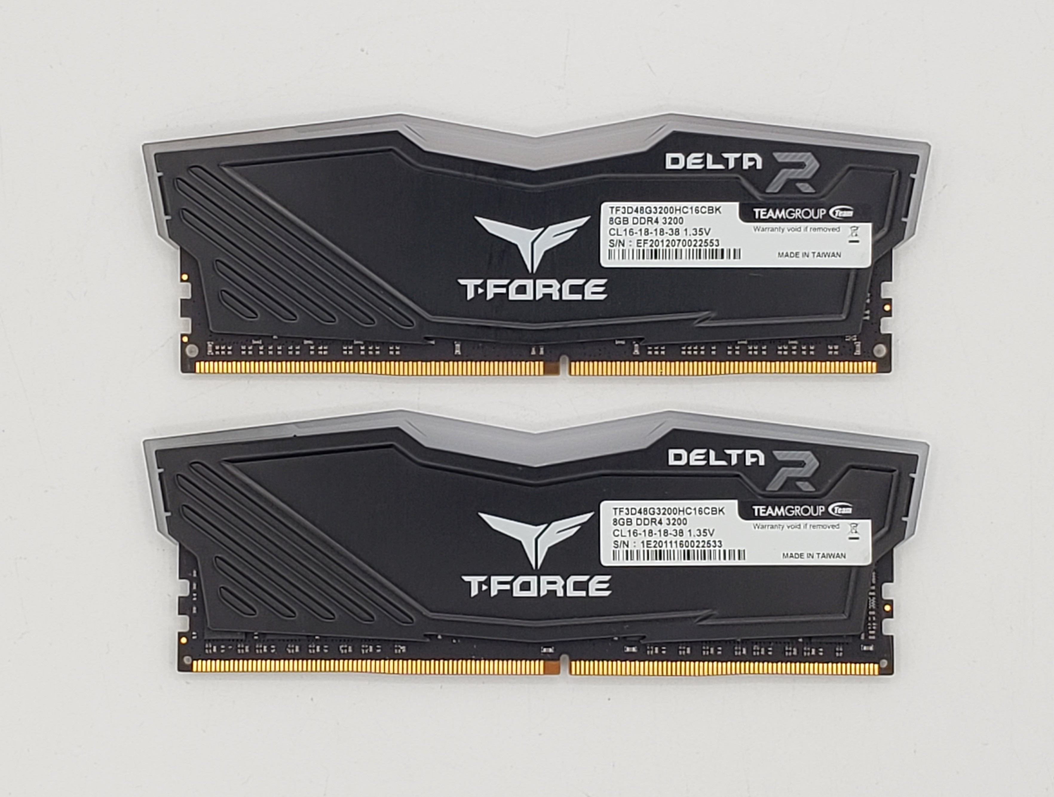 TeamGroup T-Force Delta R 16GB (8GBx2) DDR4 RAM 3200MHz