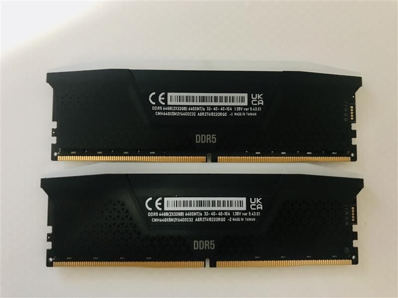 Corsair Vengeance RGB 64GB (2x32GB) DDR5 RAM 6400MHz