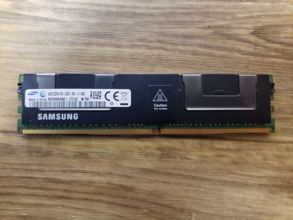 SAMSUNG三星 64GB 2枚組 4DRX4 128GB PC4-2400T Samsung 64GB 2S2Rx4 PC4 2400T DDR4 M393A8K40B21-CTC4Q Server