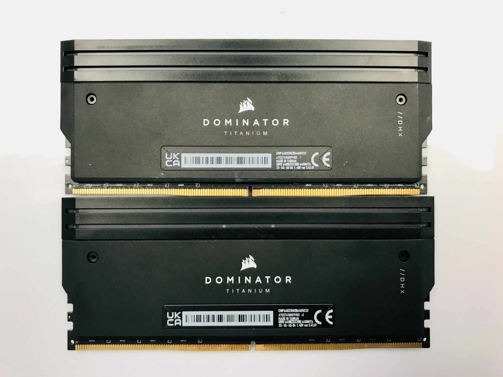 Corsair Dominator Titanium 64GB (32GBX2) DDR5 6400MT/s RAM