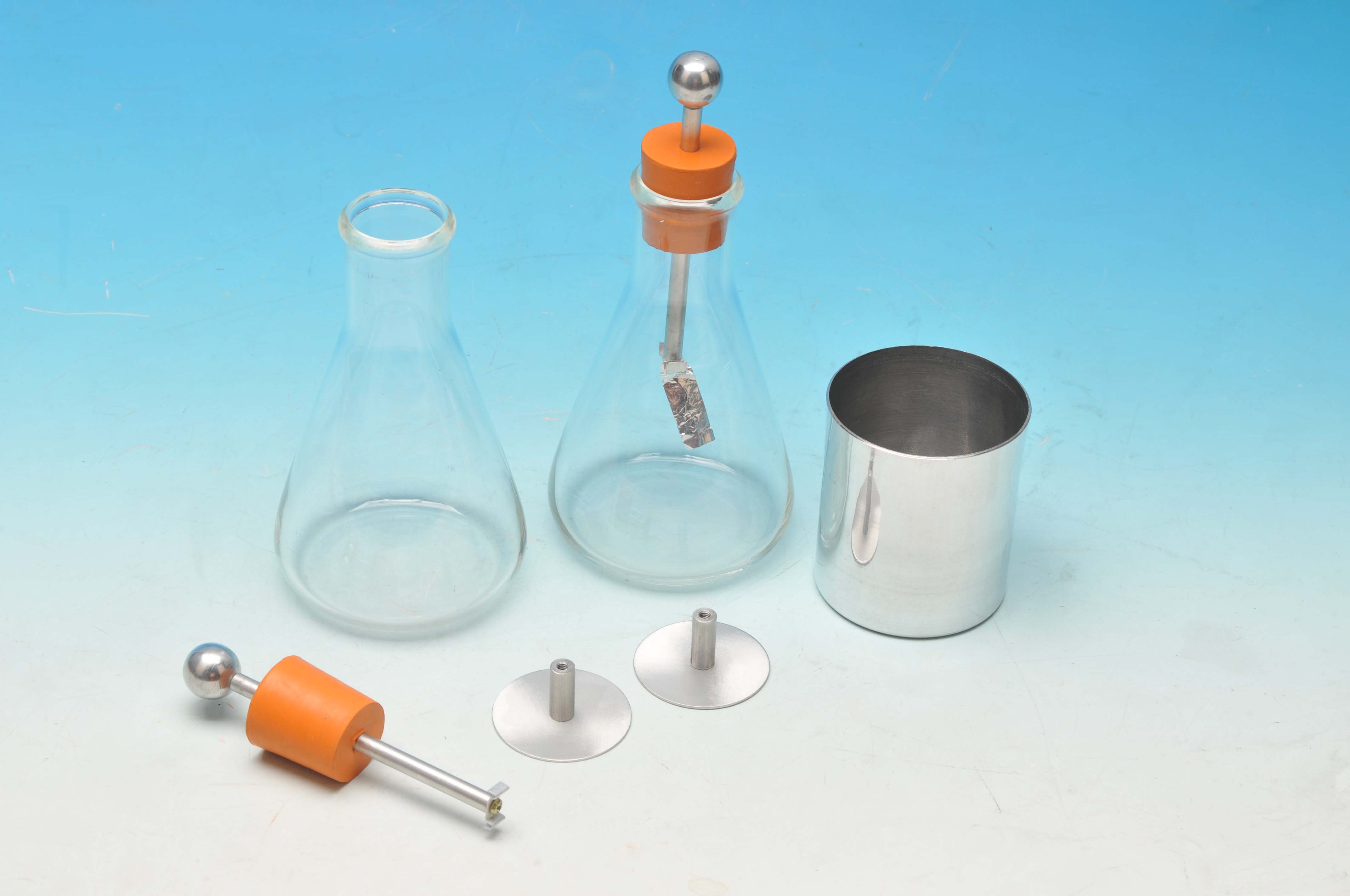 Kit with 2 Flask Electroscopes (each 5.63in tall) and Faraday's Ice