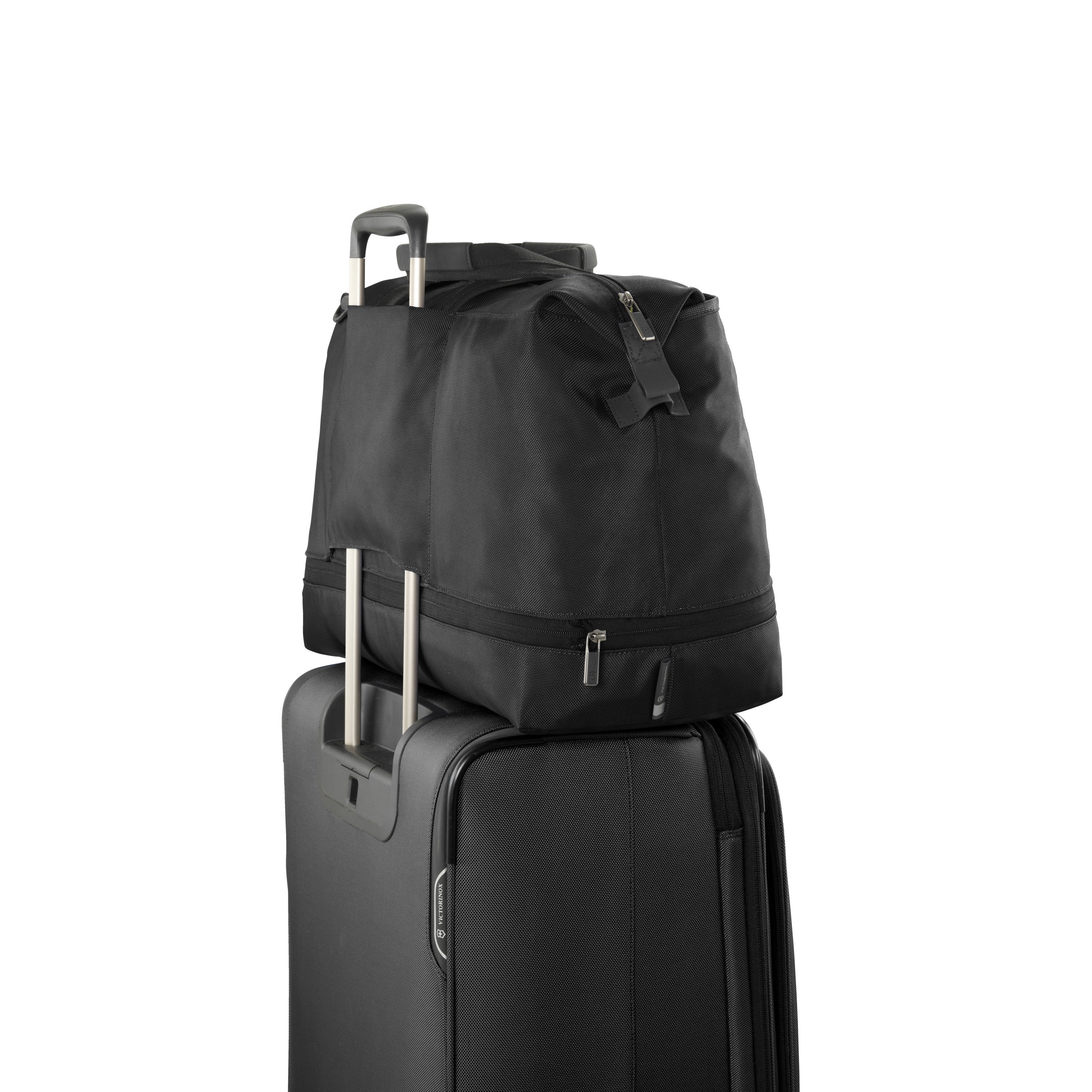 victorinox werks 6.0 duffel