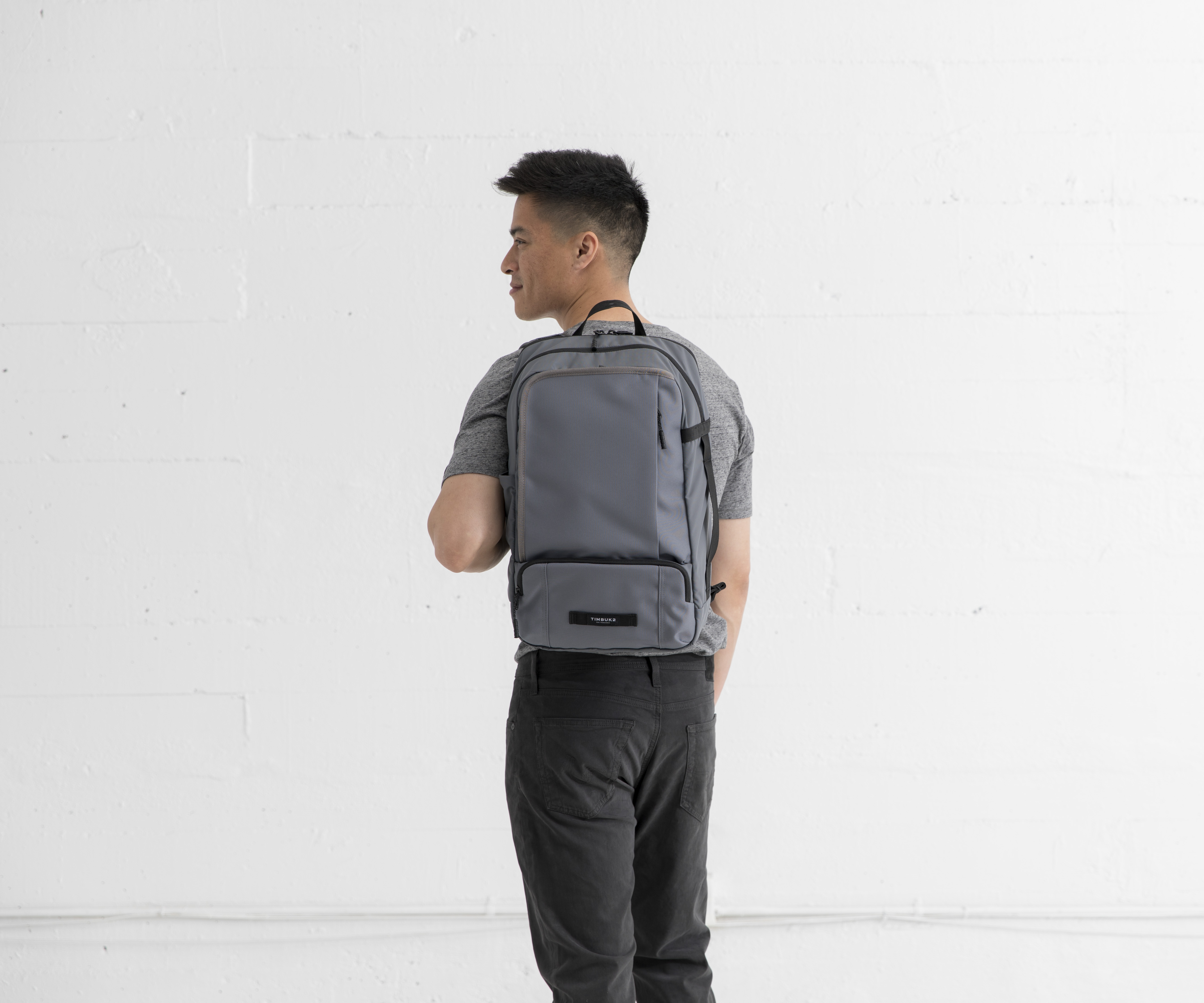 q laptop backpack 2.0