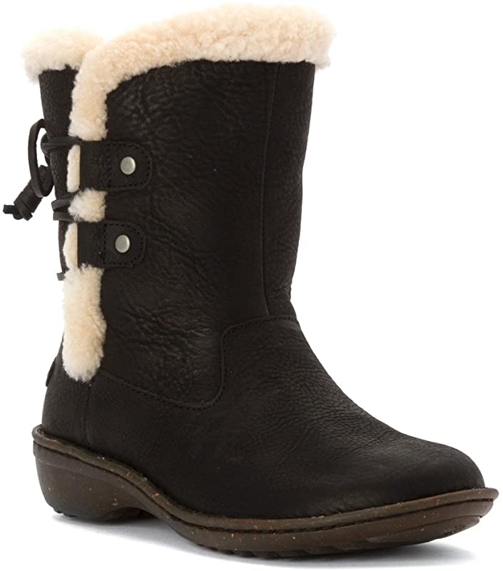 ugg akadia