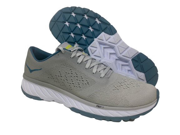 hoka cavu 2