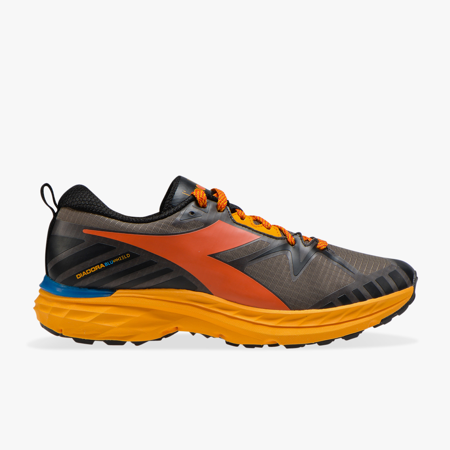 diadora blushield running shoes