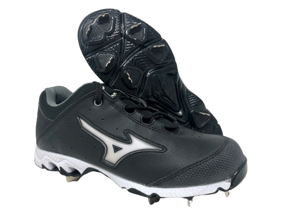 mizuno 9 spike 3 switch