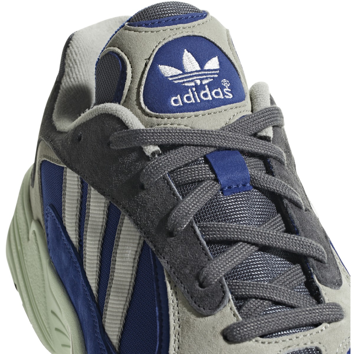 adidas Originals Men�s YUNG96 Multi Colour Chasm Running