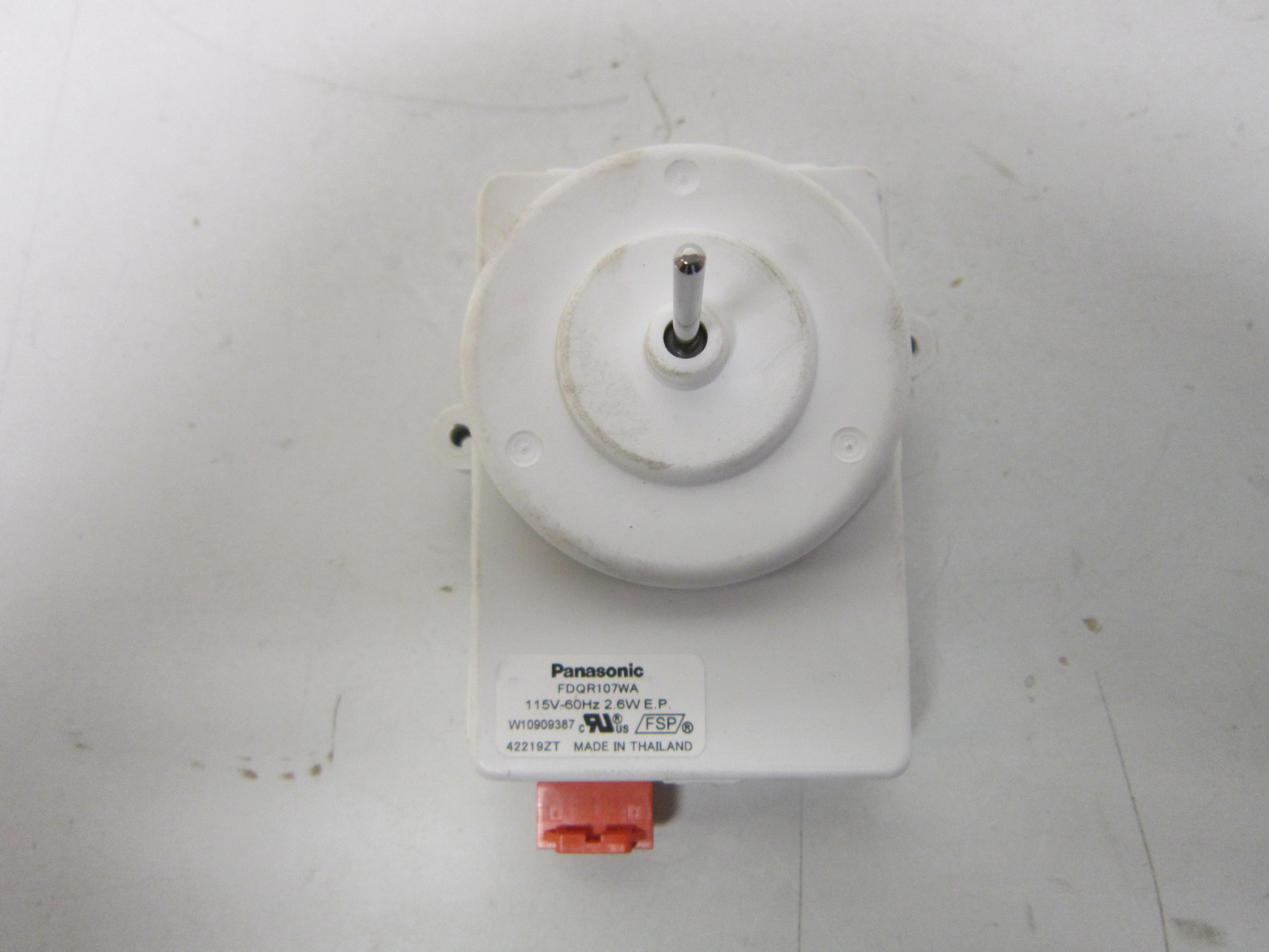 Whirlpool WRT134TFDW00 Refrigerator Condenser Fan Motor (W10909387