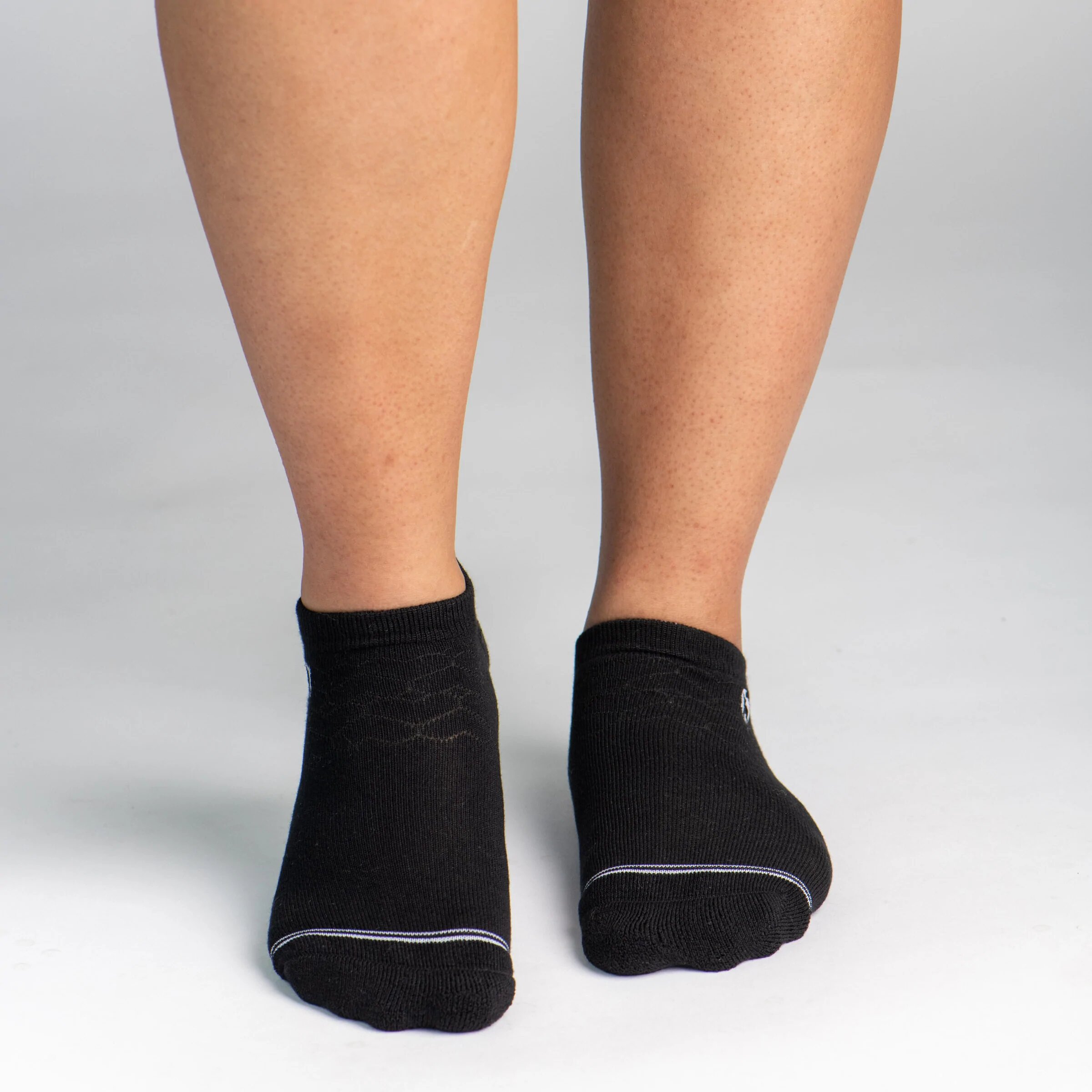 Pudus Bamboo Everyday Ankle Socks | Moisture Wicking | Breathable | Extra Soft