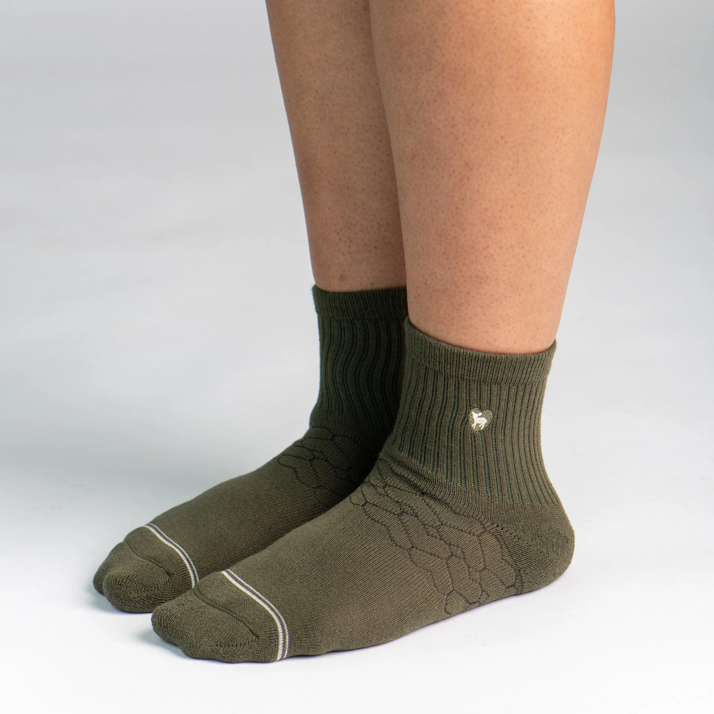 Pudus Bamboo Everyday Quarter Crew Socks | Moisture Wicking | Breathable |