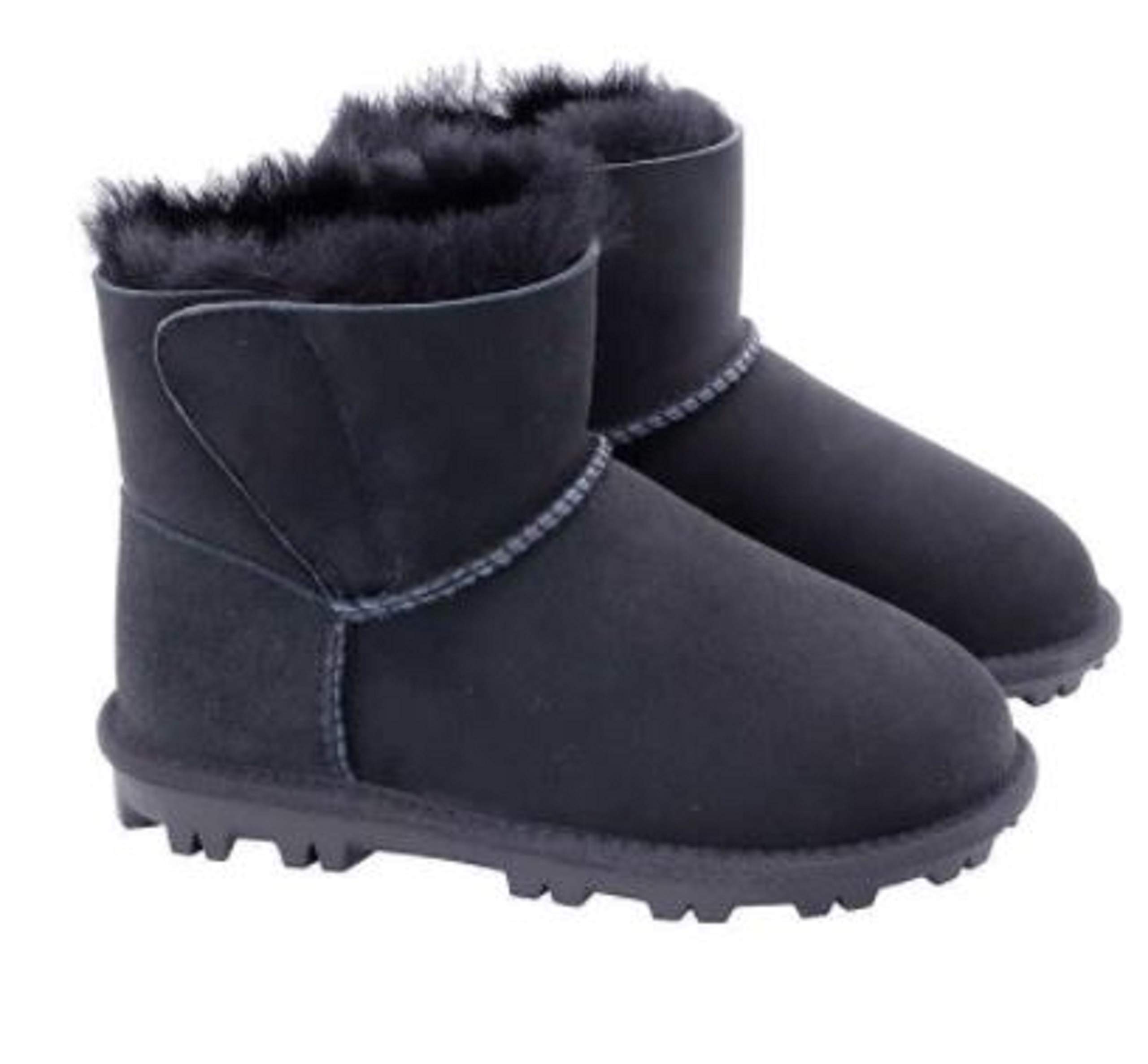 Kirkland Signature Kid’s Girls Shearling Sheepskin Boot – Warm Easy On Winter