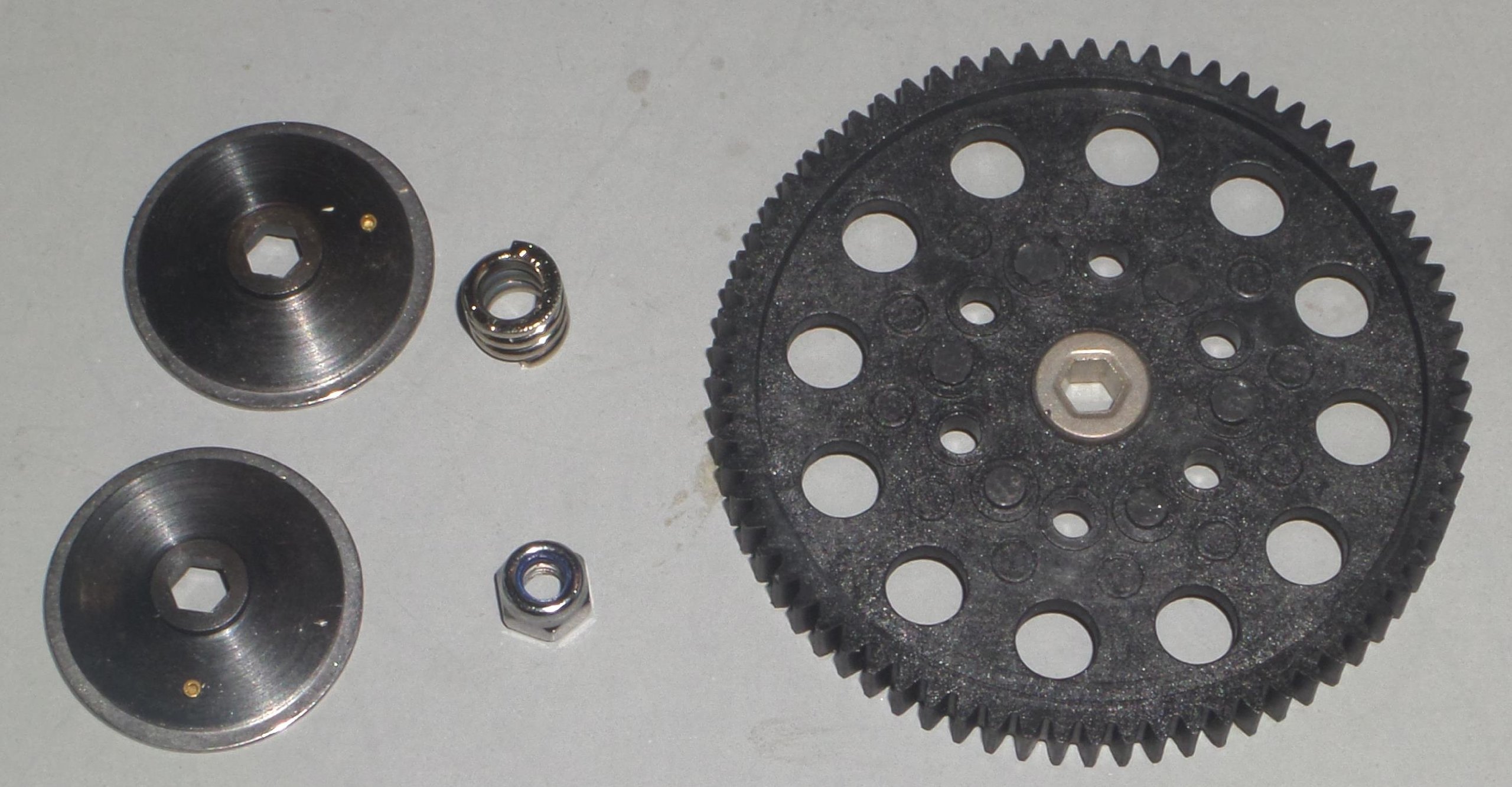 traxxas rustler slipper clutch assembly