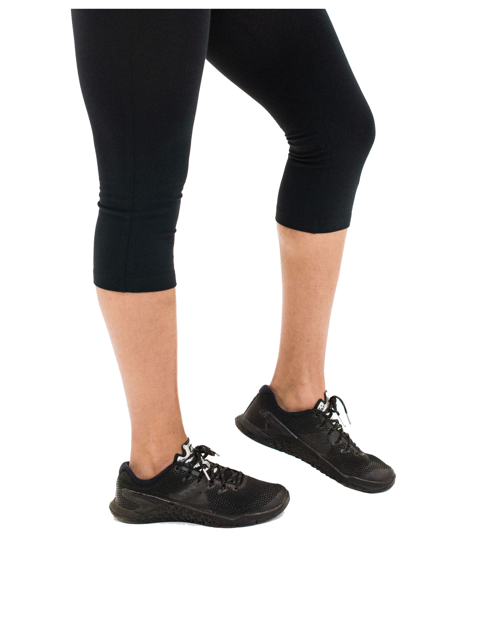 Spalding Women's Essential Capri Legging, Mid-Waist Black, Medium